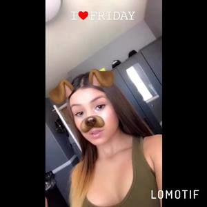 Meet your Posher, Manuela